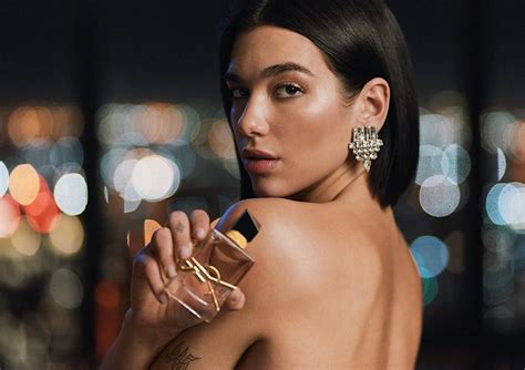 actrice libre yves saint laurent|Dua Lipa, égérie de Libre Le Parfum d'Yves Saint .